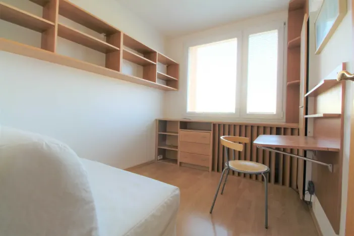 Pronájem bytu 3+kk, Praha - Prosek, Veltruská, 55 m2