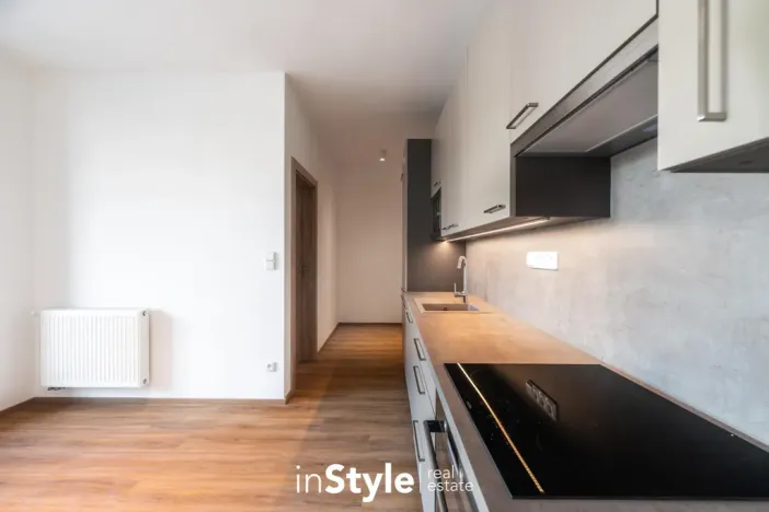 Pronájem bytu 2+kk, Uherské Hradiště, 28. října, 45 m2