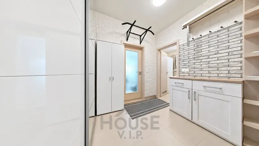 Prodej bytu 2+kk, Praha - Letňany, Škrábkových, 42 m2