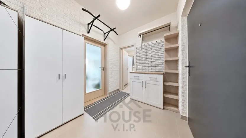 Prodej bytu 2+kk, Praha - Letňany, Škrábkových, 42 m2