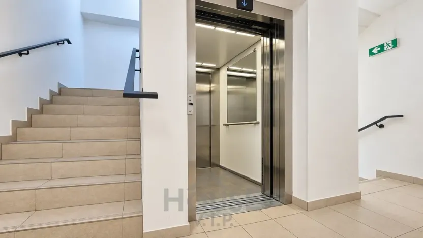 Prodej bytu 2+kk, Praha - Letňany, Škrábkových, 42 m2