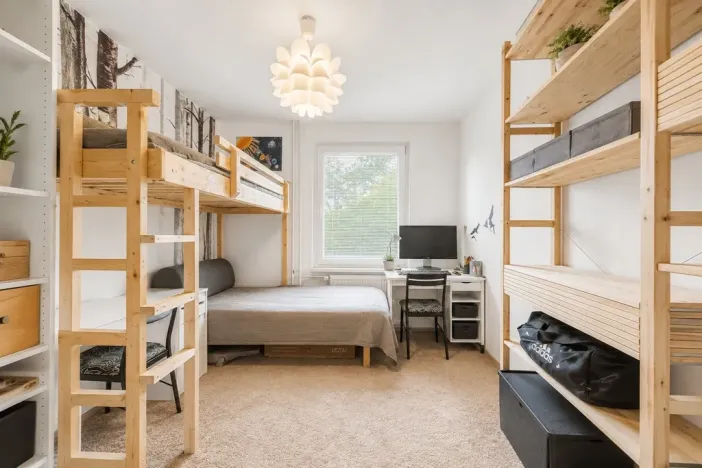 Prodej bytu 3+kk, Praha - Kobylisy, Třeboradická, 68 m2