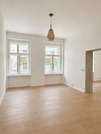 Prodej bytu 2+kk, Praha, Rybalkova, 56 m2