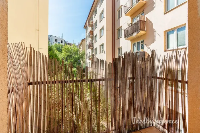 Pronájem bytu 2+kk, Praha - Vysočany, Spojovací, 47 m2