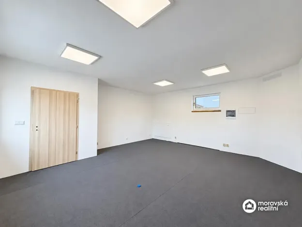 Pronájem kanceláře, Velká Bíteš, Lánice, 43 m2