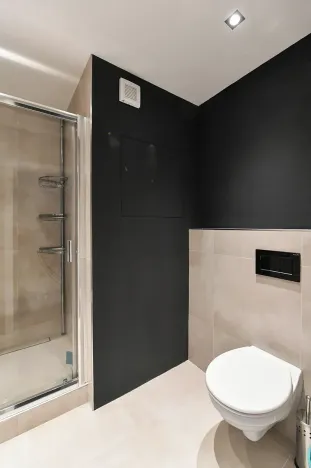 Pronájem bytu 2+kk, Praha - Kobylisy, Famfulíkova, 44 m2
