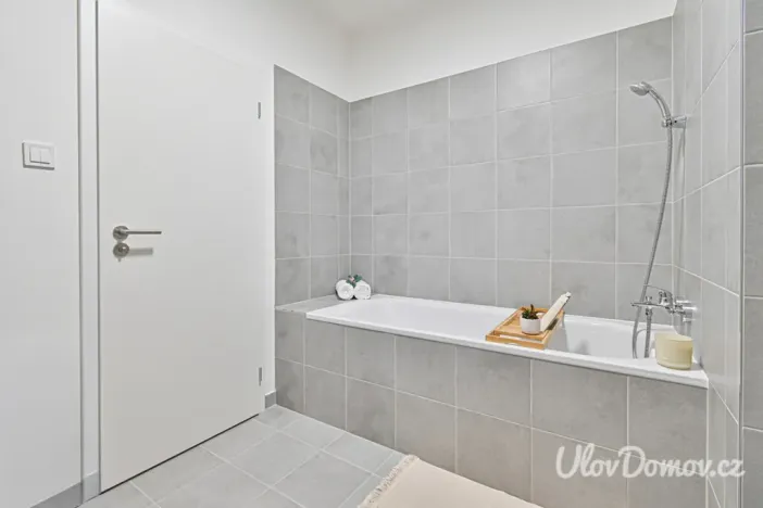 Prodej bytu 2+kk, Praha - Vysočany, Gerstelova, 59 m2