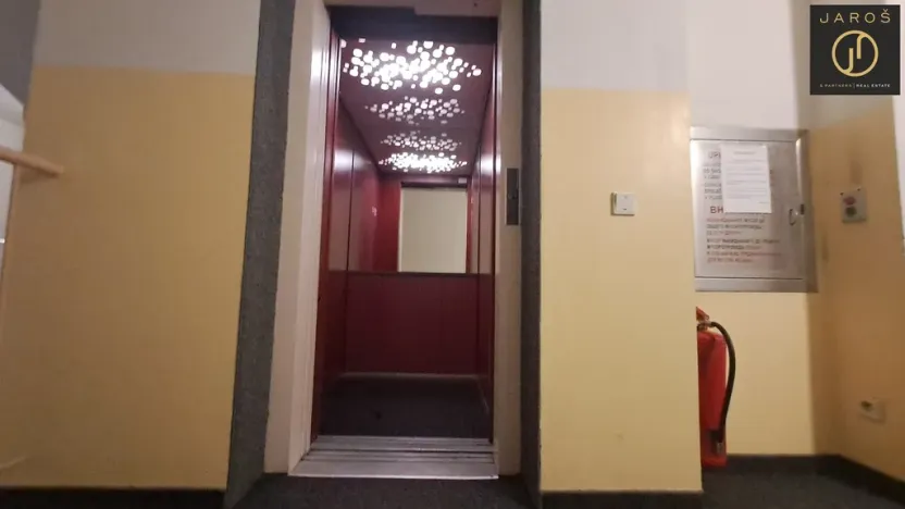 Prodej bytu 4+1, Karlovy Vary, Blahoslavova, 142 m2