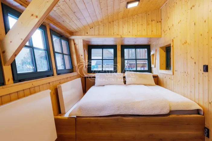 Pronájem chaty, Tehov, Údolí Raků, 88 m2