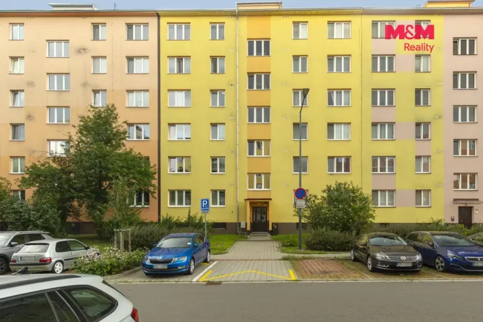 Prodej bytu 2+1, Ostrava - Poruba, Nálepkova, 56 m2