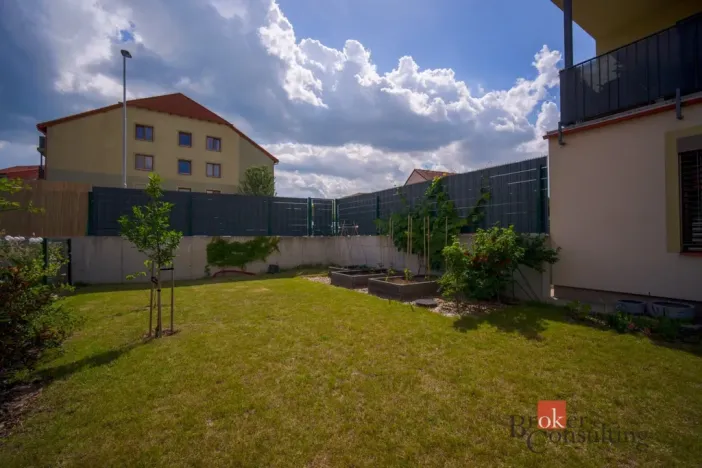 Prodej bytu 3+kk, Holubice, 78 m2
