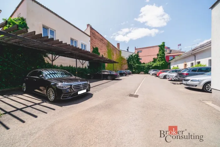 Pronájem kanceláře, Plzeň - Jižní Předměstí, Radobyčická, 54 m2