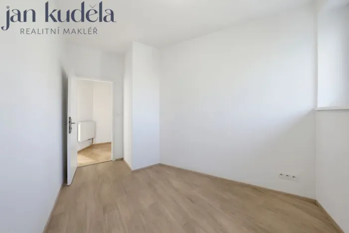 Pronájem pokoje, Brno, Trávníky, 9 m2