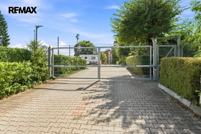 Prodej bytu 2+kk, Kamenice - Ládví, Benešovská, 60 m2