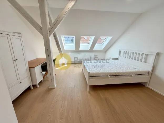 Pronájem bytu 1+kk, Strakonice - Strakonice I, Zvolenská, 53 m2