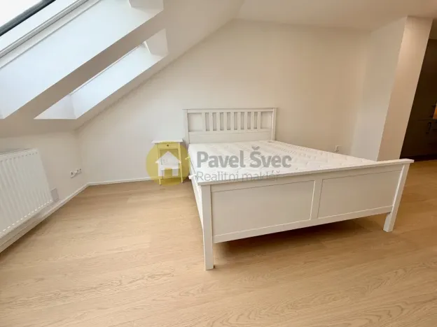 Pronájem bytu 1+kk, Strakonice - Strakonice I, Zvolenská, 53 m2