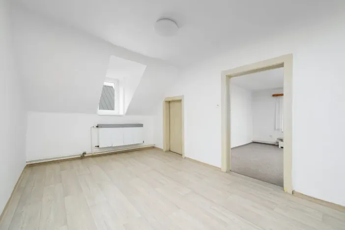 Pronájem bytu 4+1, Liberec, U Školy, 80 m2