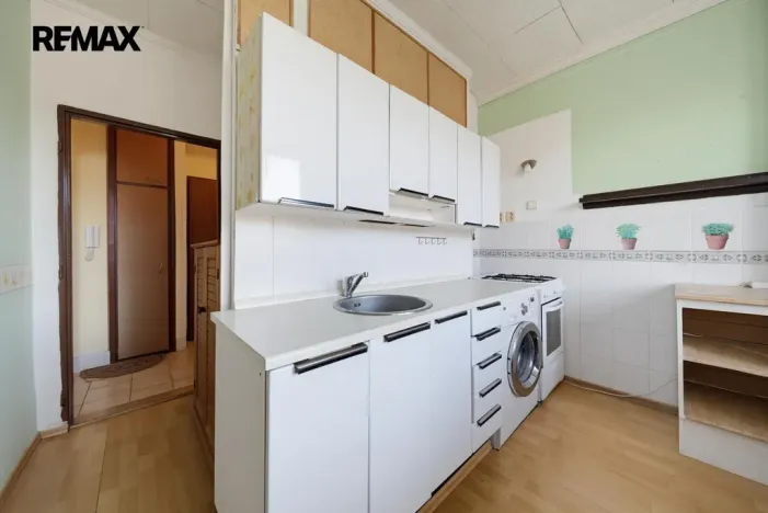 Prodej bytu 2+1, Sokolov, Hornická, 52 m2