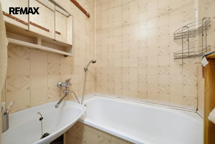 Prodej bytu 2+1, Sokolov, Hornická, 52 m2