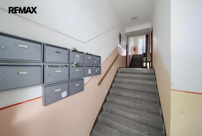 Prodej bytu 2+1, Sokolov, Hornická, 52 m2