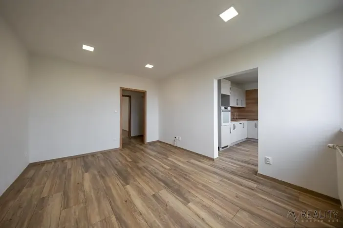 Pronájem bytu 2+1, Ostrava, Varenská, 58 m2