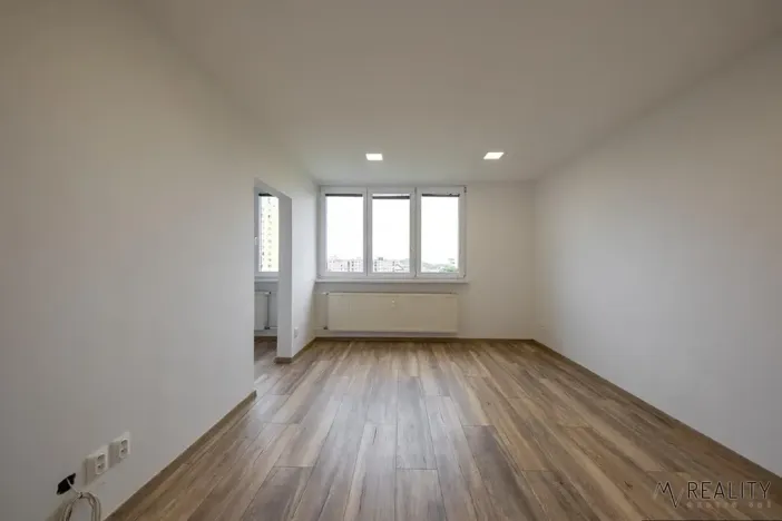 Pronájem bytu 2+1, Ostrava, Varenská, 58 m2