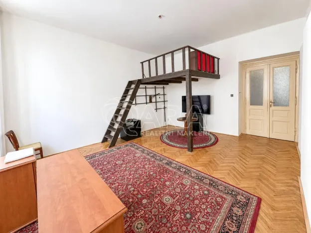 Pronájem bytu 4+1, Praha - Nové Město, Vyšehradská, 103 m2