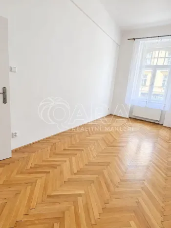 Pronájem bytu 4+1, Praha - Nové Město, Vyšehradská, 103 m2