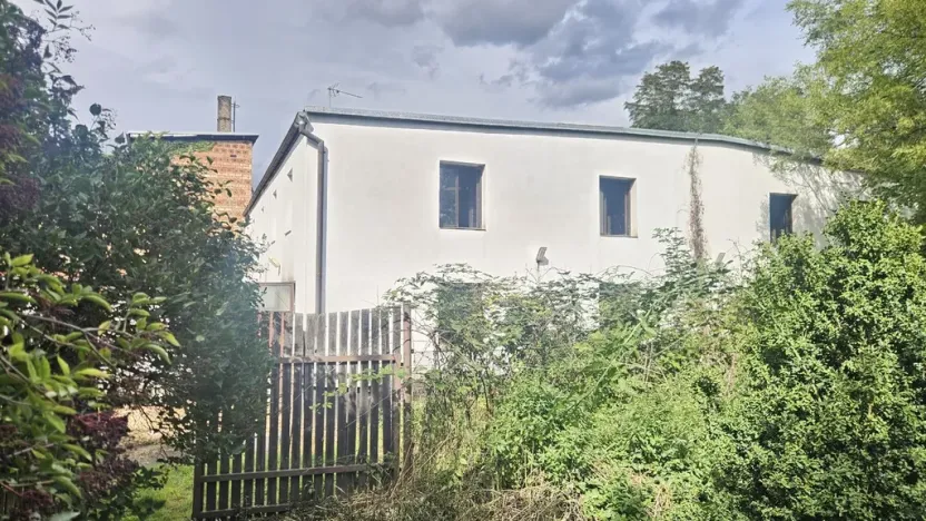 Prodej rodinného domu, Býčkovice - Velký Újezd, 700 m2