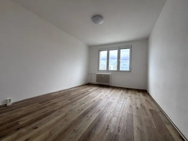 Pronájem bytu 2+1, Plzeň - Jižní Předměstí, Adelova, 61 m2