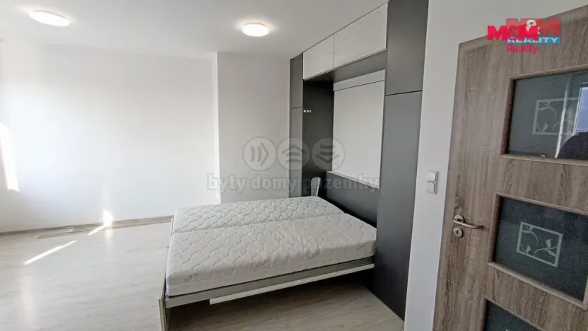 Pronájem bytu 1+kk, Most, Radniční, 34 m2