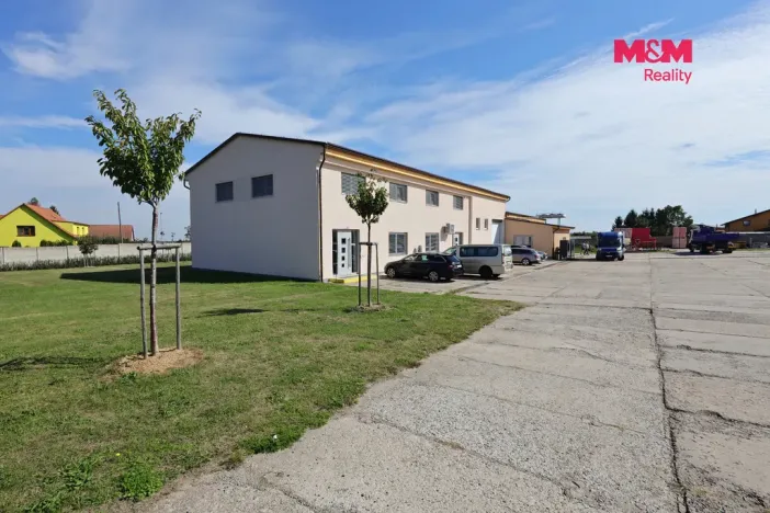 Prodej obchodního prostoru, Zbraslavice, 1381 m2