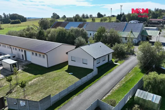 Prodej obchodního prostoru, Zbraslavice, 1381 m2