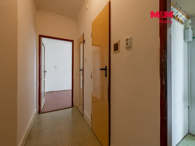 Prodej bytu 2+1, Týnec nad Sázavou, Družstevní, 49 m2