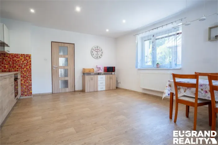 Prodej rodinného domu, Lučany nad Nisou, 235 m2