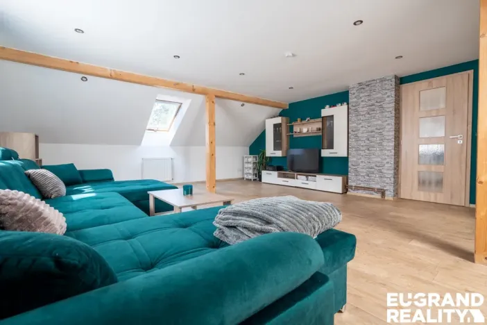 Prodej rodinného domu, Lučany nad Nisou, 235 m2