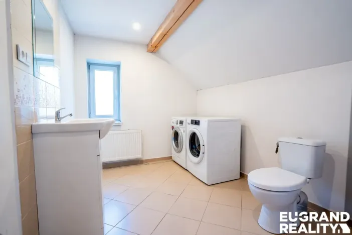 Prodej rodinného domu, Lučany nad Nisou, 235 m2