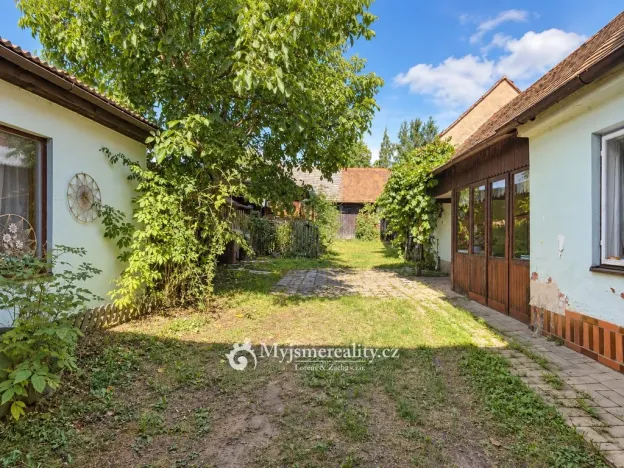 Prodej rodinného domu, Lančov, 208 m2