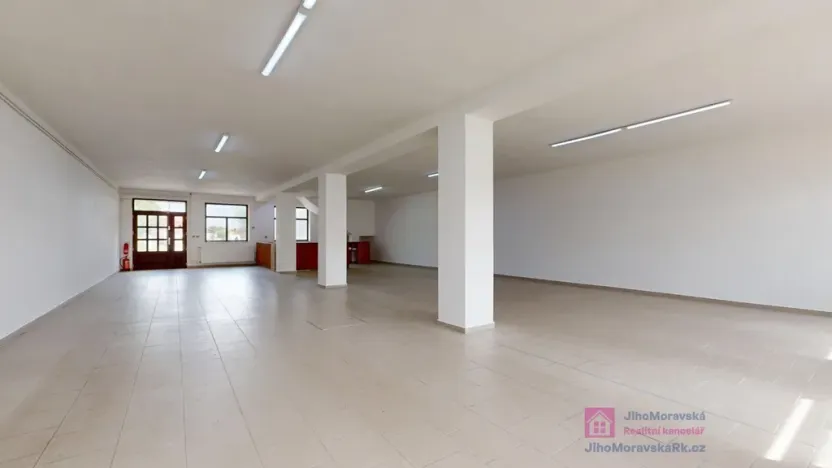 Pronájem obchodního prostoru, Rakvice, Zahradní, 144 m2