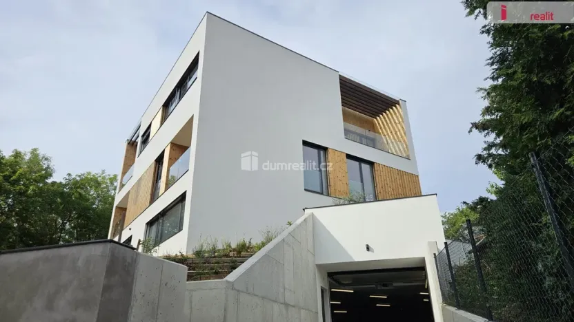 Pronájem bytu 4+kk, Praha - Motol, Pod Homolkou, 120 m2