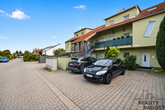 Prodej bytu 3+kk, Hovorčovice, Řipská, 75 m2