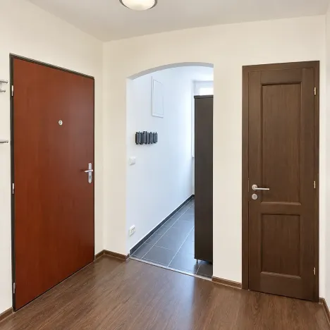 Pronájem bytu 2+kk, Praha, Novovysočanská, 53 m2