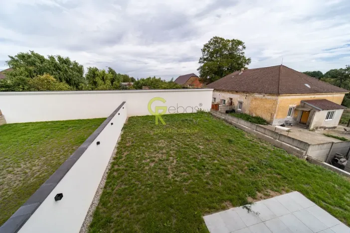 Prodej rodinného domu, Podolanka, V Ohradě, 129 m2