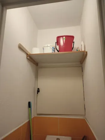 Pronájem bytu 1+kk, Praha - Záběhlice, Topolová, 31 m2