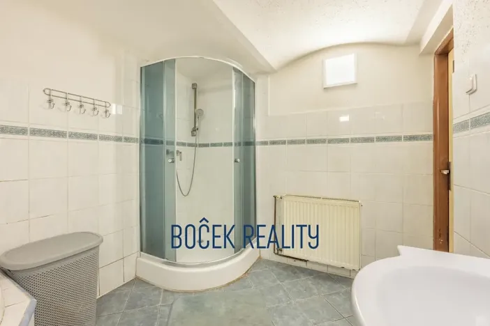 Prodej rodinného domu, Sýkořice, 211 m2