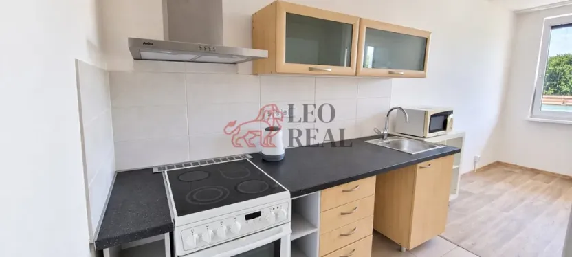 Pronájem bytu 2+kk, Praha - Záběhlice, Choceradská, 54 m2