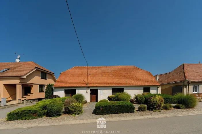Prodej rodinného domu, Malešovice, 238 m2