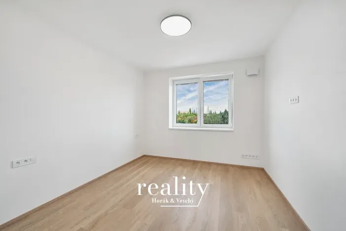 Pronájem bytu 2+kk, Znojmo, Vančurova, 49 m2