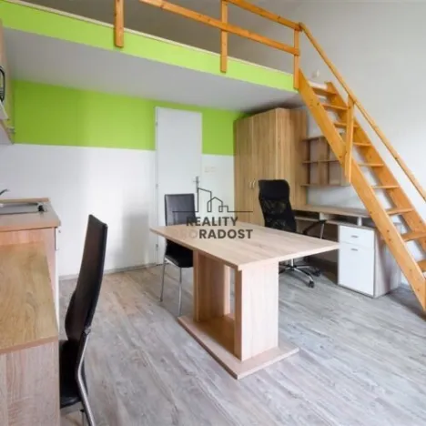Pronájem bytu 1+kk, Brno, Hybešova, 23 m2