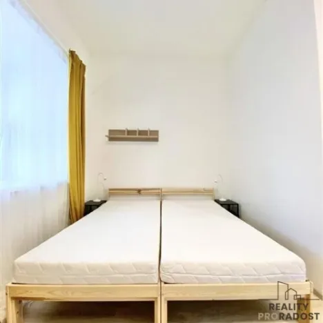 Pronájem bytu 1+kk, Brno, Václavská, 26 m2